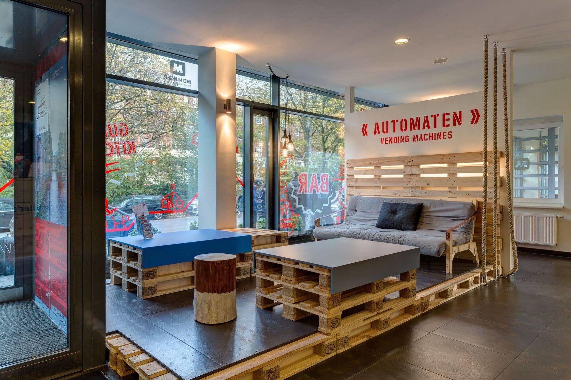 Meininger Hotel Hamburg City Center Екстер'єр фото